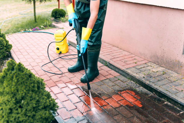 Professional Pressure Washing Services in Eastport, NY